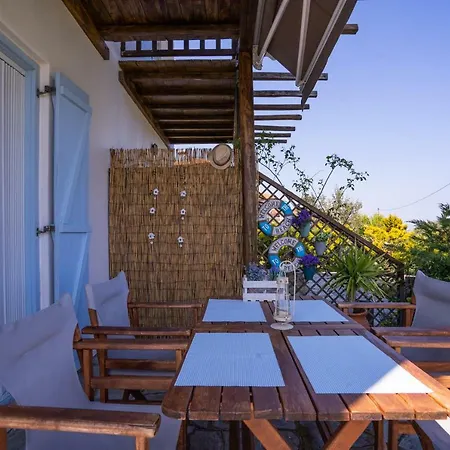 Case de vacanță Romantic Maisonette With Sea View Kallithea (Chalkidiki)